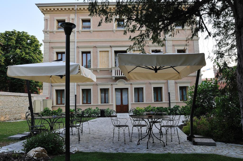 Hotel Villa Maternini Vazzola Экстерьер фото